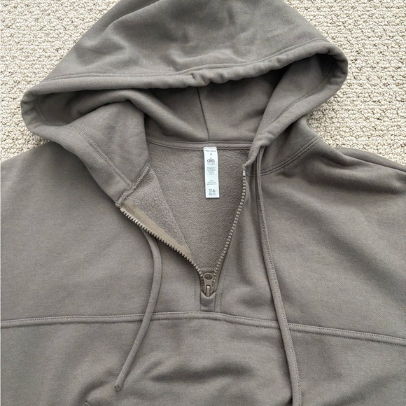 Alo yoga Half-zip Hoodie - women’s small - Picture 5 of 7